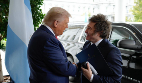 Caputo salió a calmar los mercados tras dichos de Trump y Estados Unidos anunciará acuerdos comerciales
